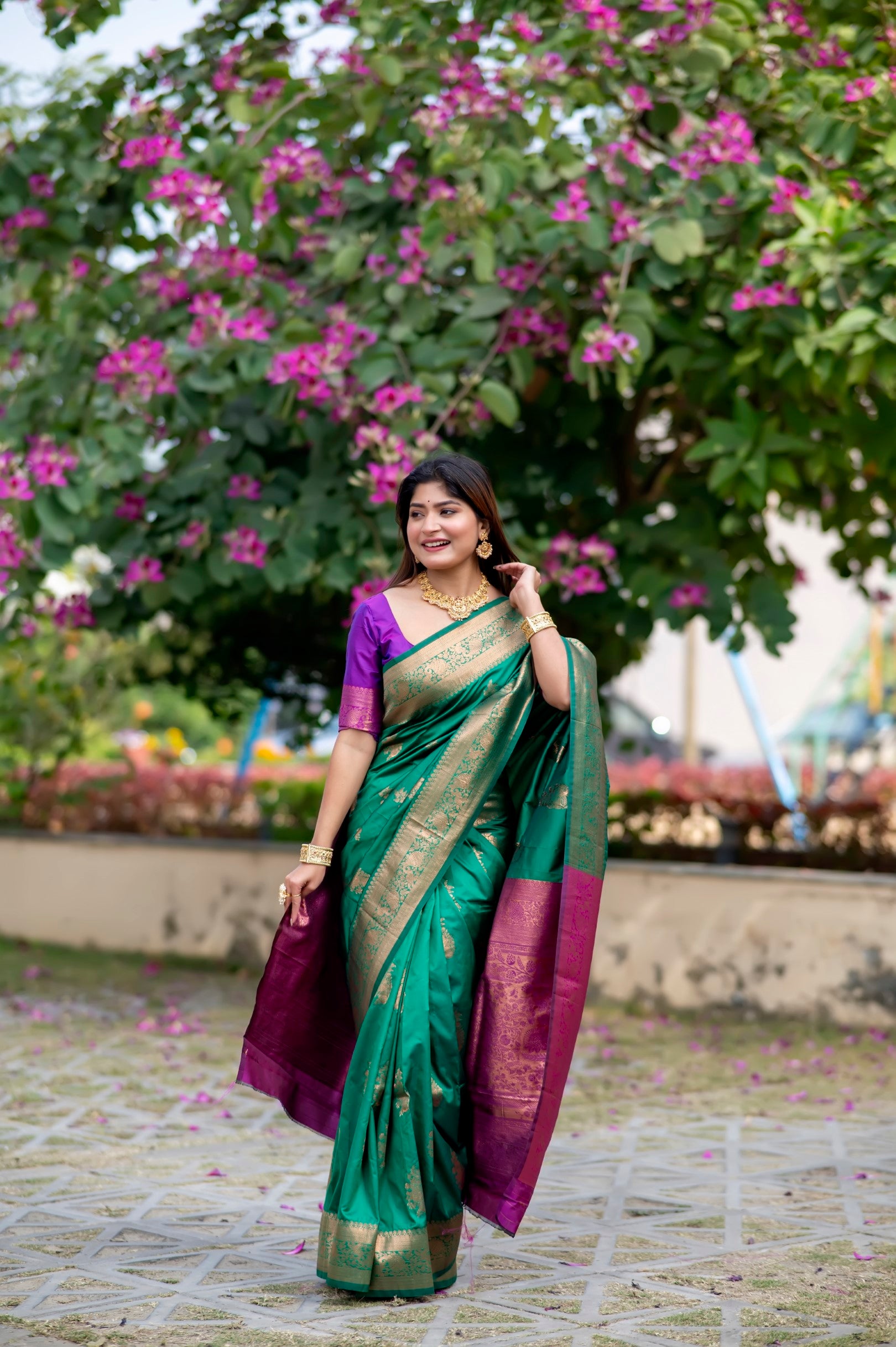 Green Color  Zari Woven Work Banarasi Silk Saree