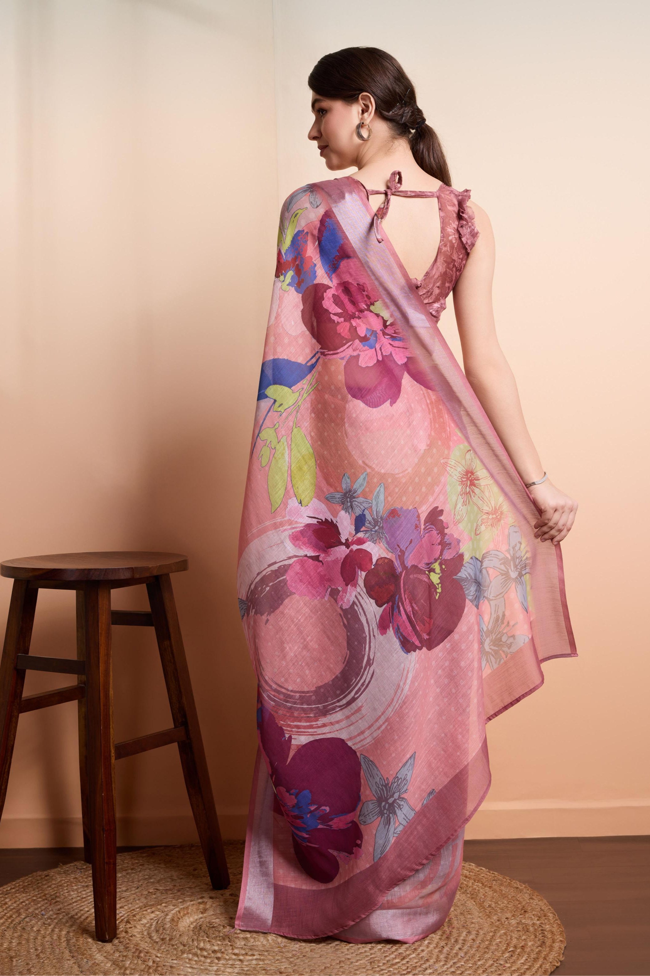 RACHNA  Floral Art Prints Ready to Wear  Saree