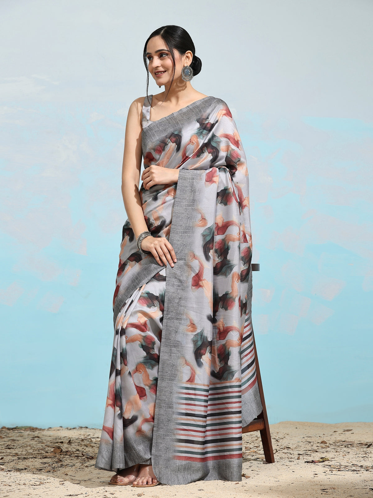 Grey Abstract Printed Polycotton Designer Saree